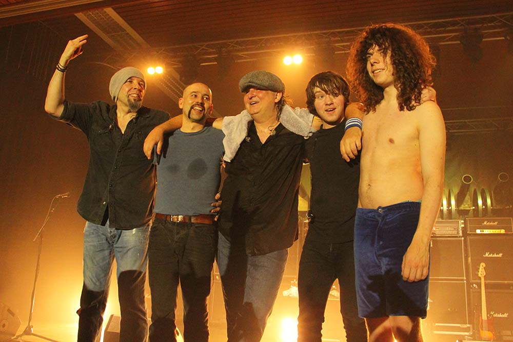 We Salute You Worlds's biggest Tribute